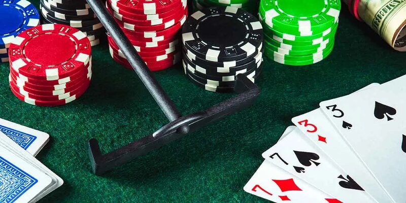 Giới thiệu bộ môn poker online kubet11